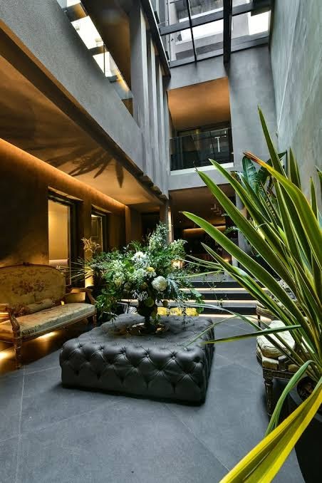 The Dazzling Glimpse Acropolis Suites