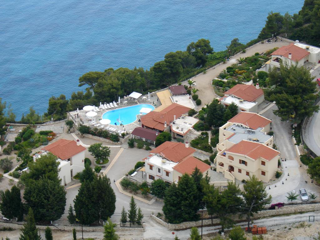 The Infinity 180 Luxury Suites and Spa
