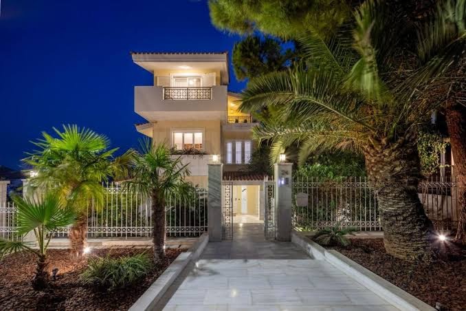 Thelfi Luxury studio in Attica - sea view