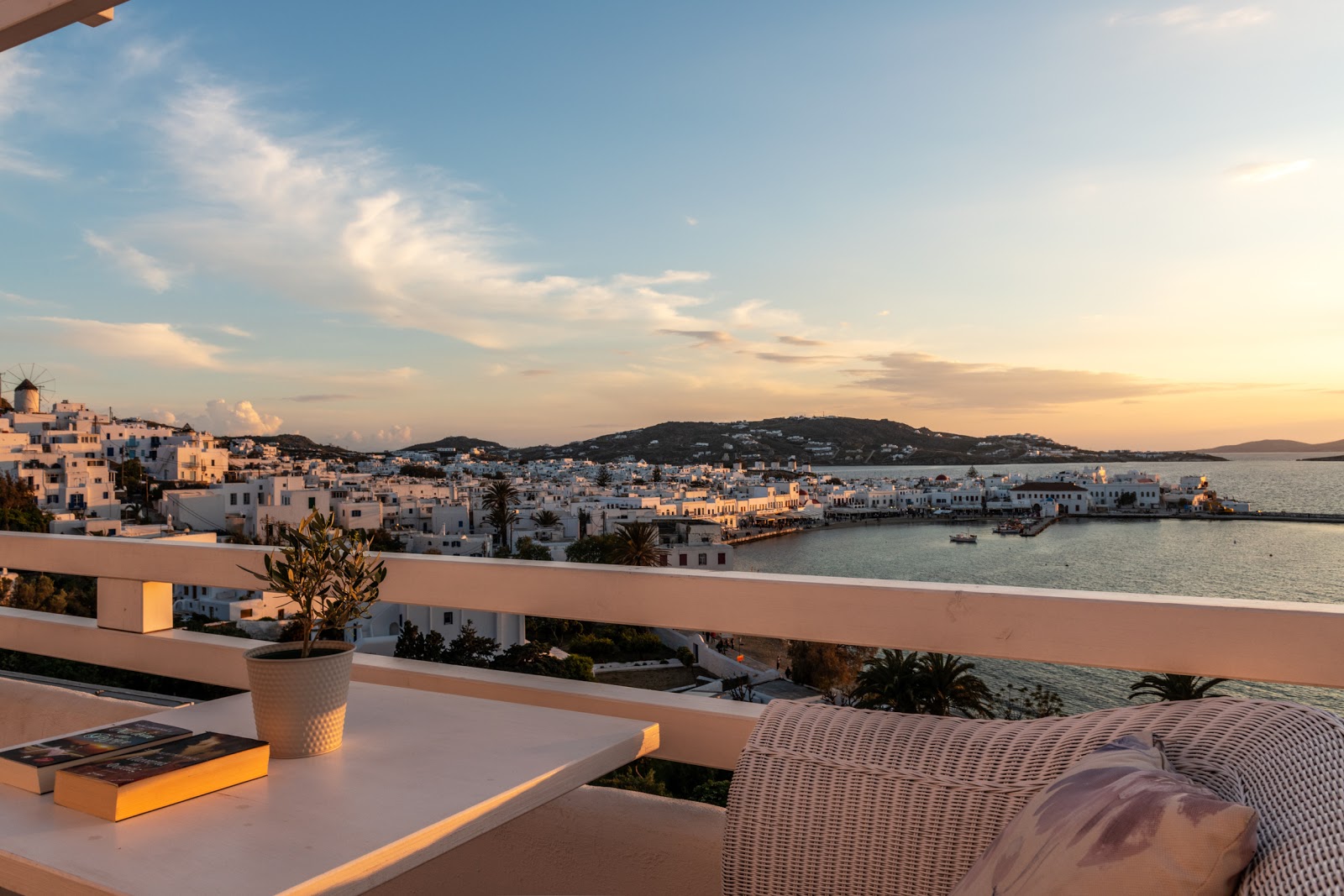 Yalos Hotel Sunset View
