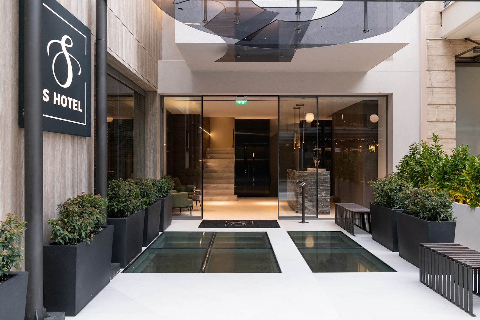 Zenith Premium Suites